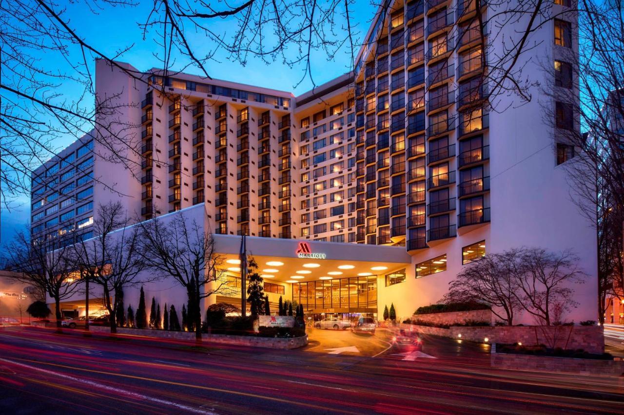 Portland Marriott Downtown Waterfront Hotel Exterior photo