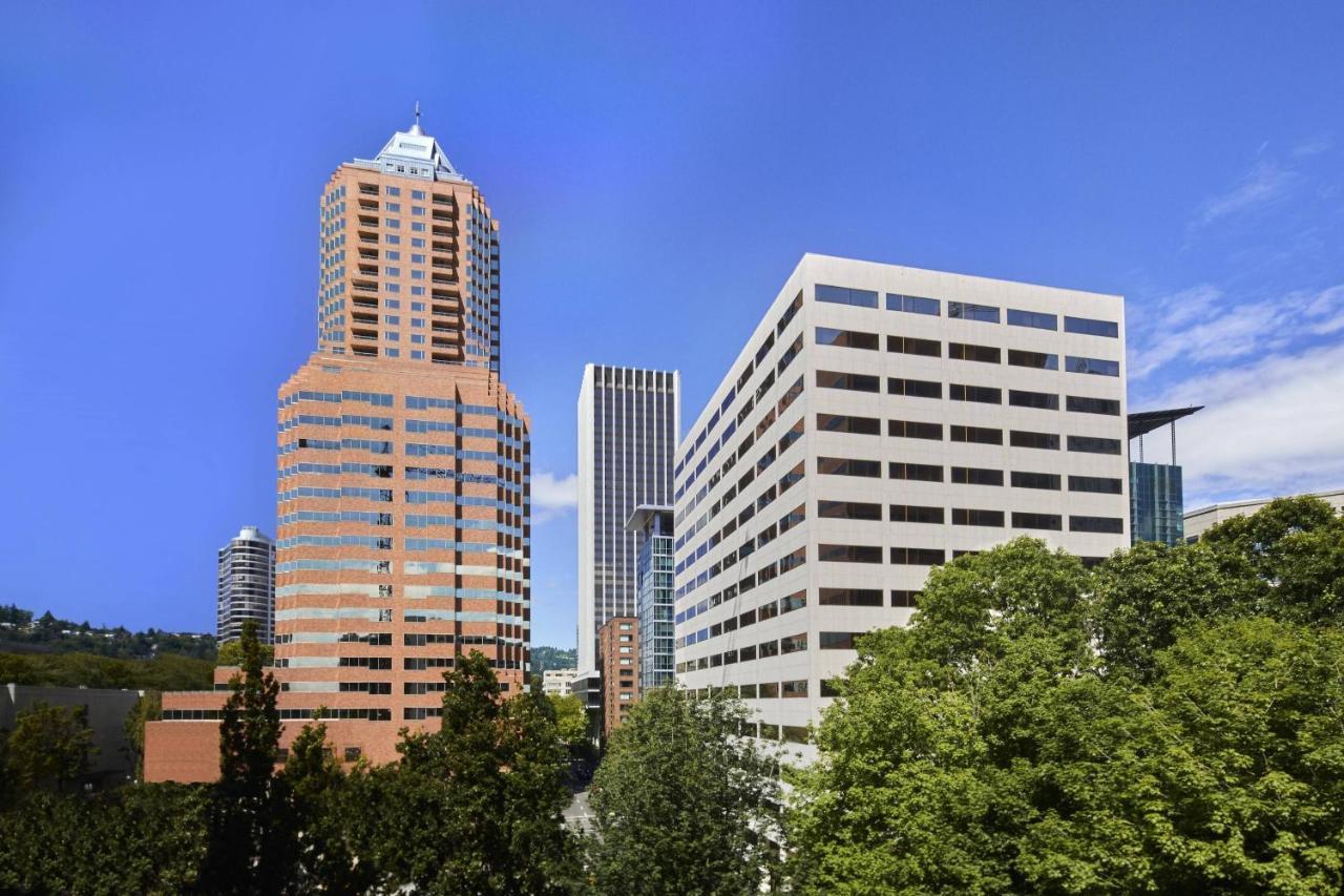 Portland Marriott Downtown Waterfront Hotel Exterior photo